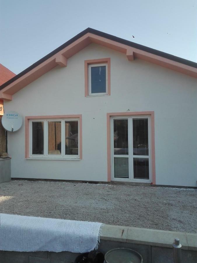 Halex 4 Villa Bojna ภายนอก รูปภาพ